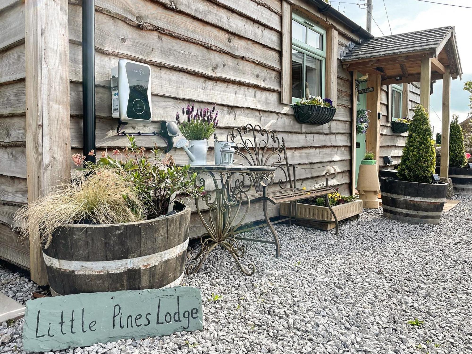 Little Pines Lodge Rushton Spencer Exterior foto
